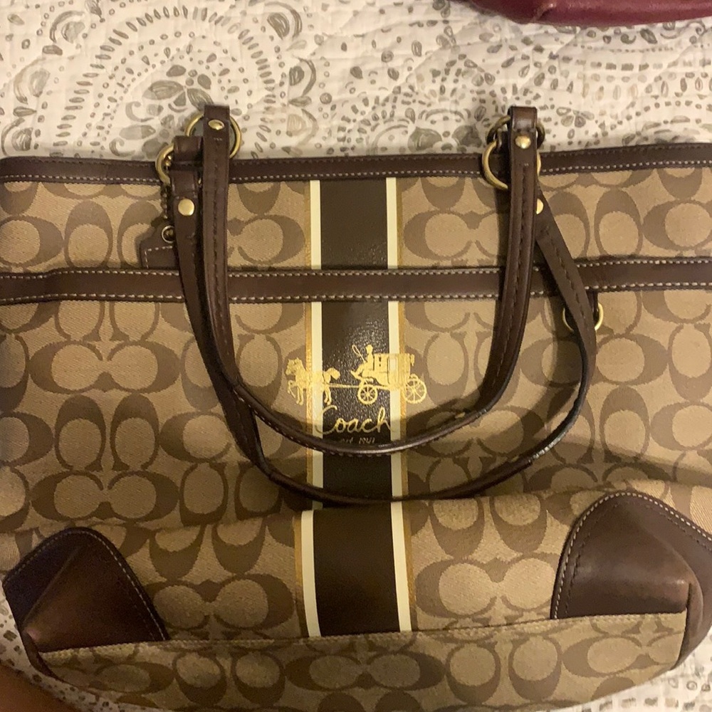perfect condition original vintage coach bag